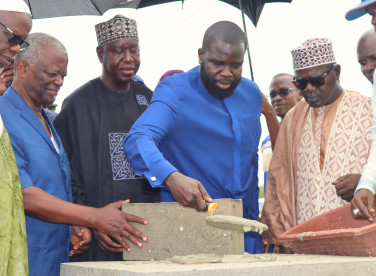 SOCOCIM finance la reconstruction du Poste de Santé de Ndiolmane